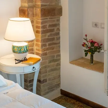 Dimora Morello 4* Poggio Morello