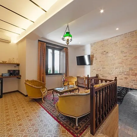 Dimora Morello 4* Poggio Morello