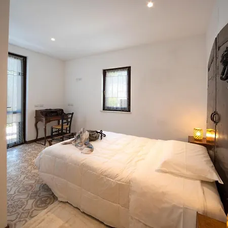 Dimora Morello Pensión 4*