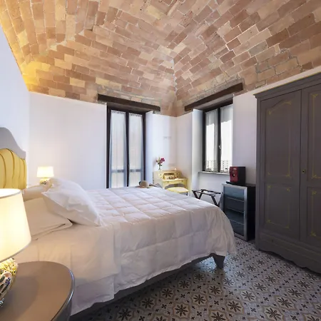 Pensión Dimora Morello 4*