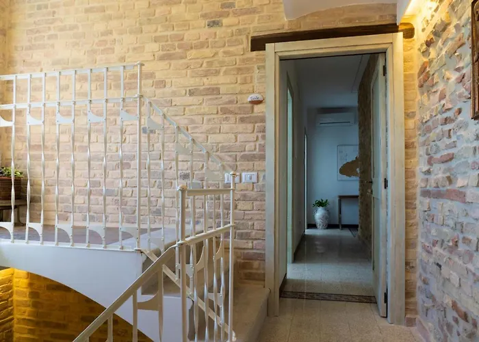 Dimora Morello بيت ضيافة 4*